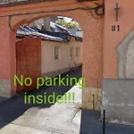 Casa Cu Balcon Brassó