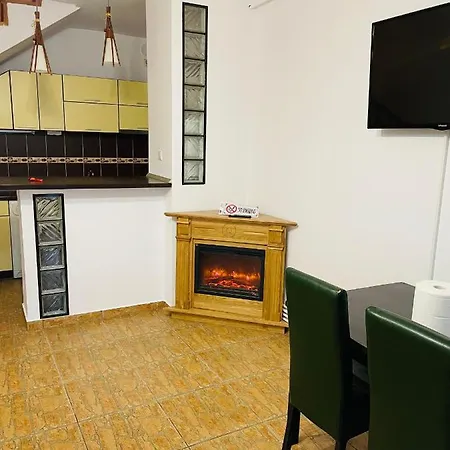 Casa Cu Balcon Brașov