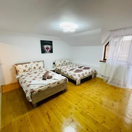 Casa Cu Balcon Lägenhet Braşov
