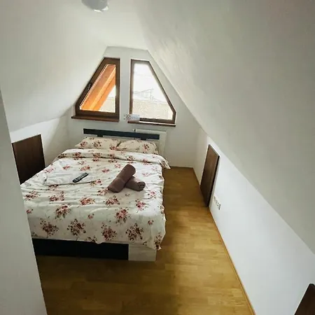 Casa Cu Balcon Lägenhet