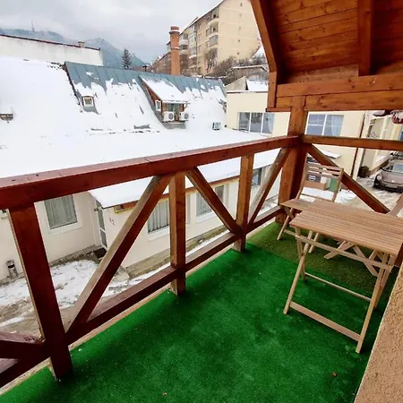 Casa Cu Balcon Apartament