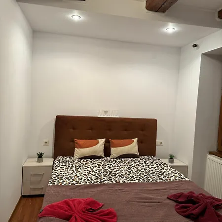 Casa Cu Balcon Lägenhet