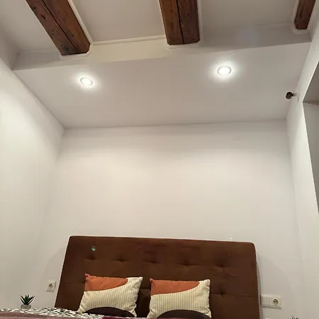 Casa Cu Balcon Lägenhet