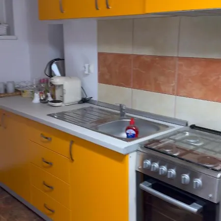 Lägenhet Casa Cu Balcon *