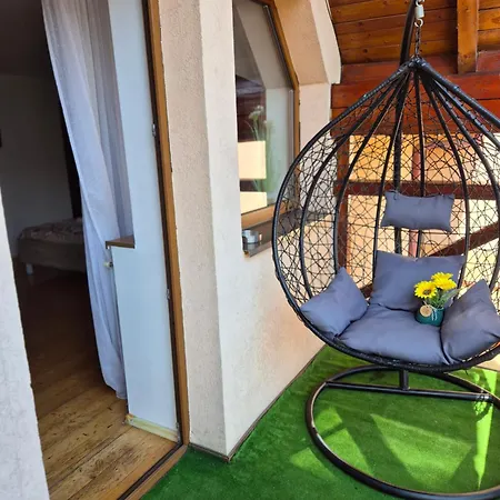 Casa Cu Balcon * Brașov