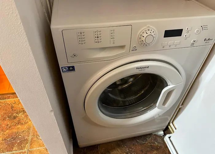 Casa Cu Balcon 브라쇼브