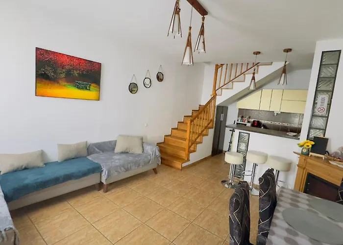 Casa Cu Balcon Apartment *